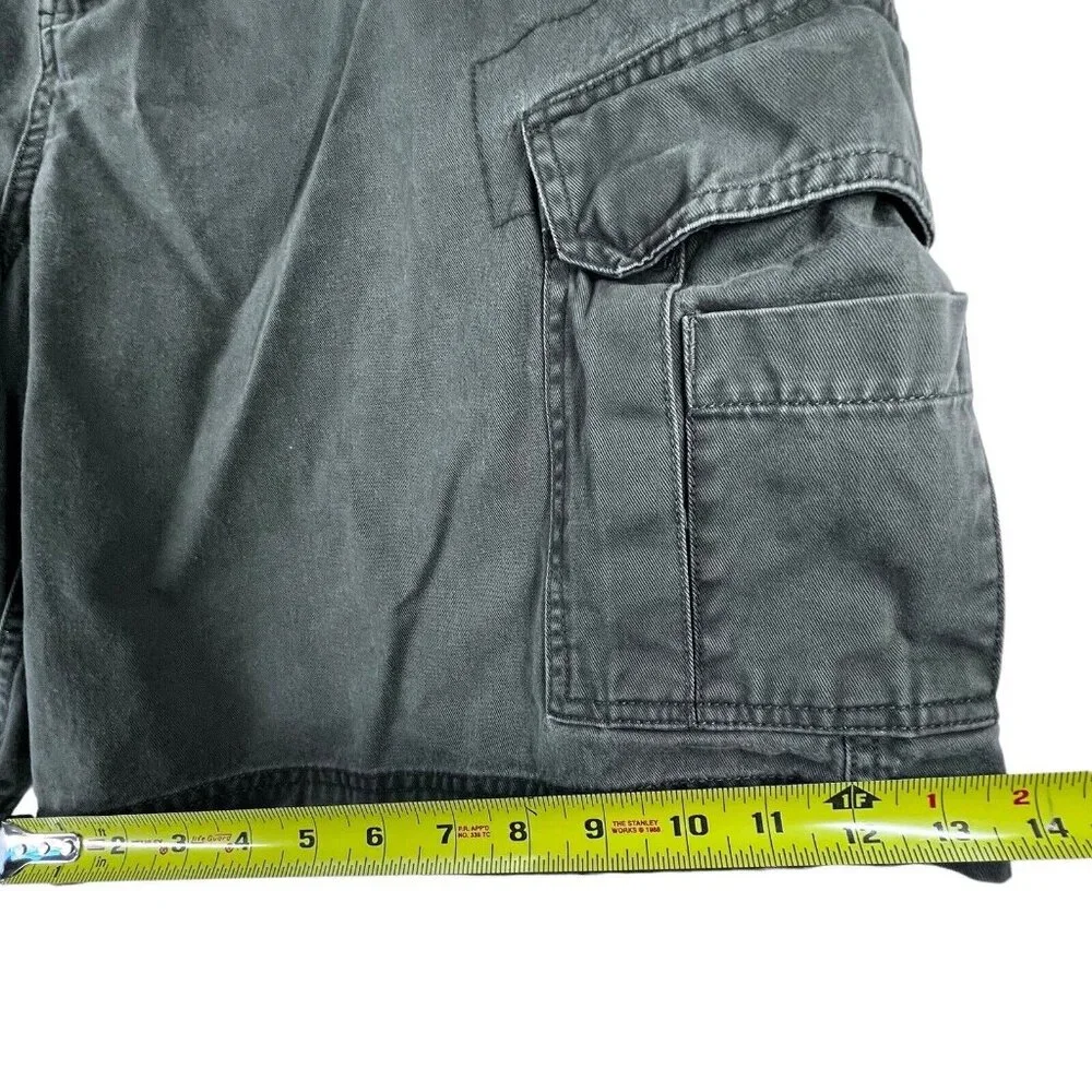 Faded Glory Shorts Mens 42 Olive Army Green Cargo Y2K Pockets Outdoor Hiking